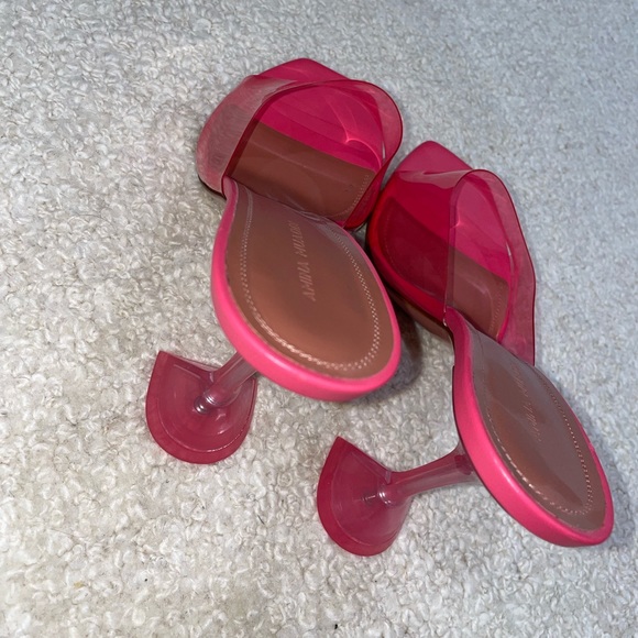 Amina Muaddi - Picture 4 of 9